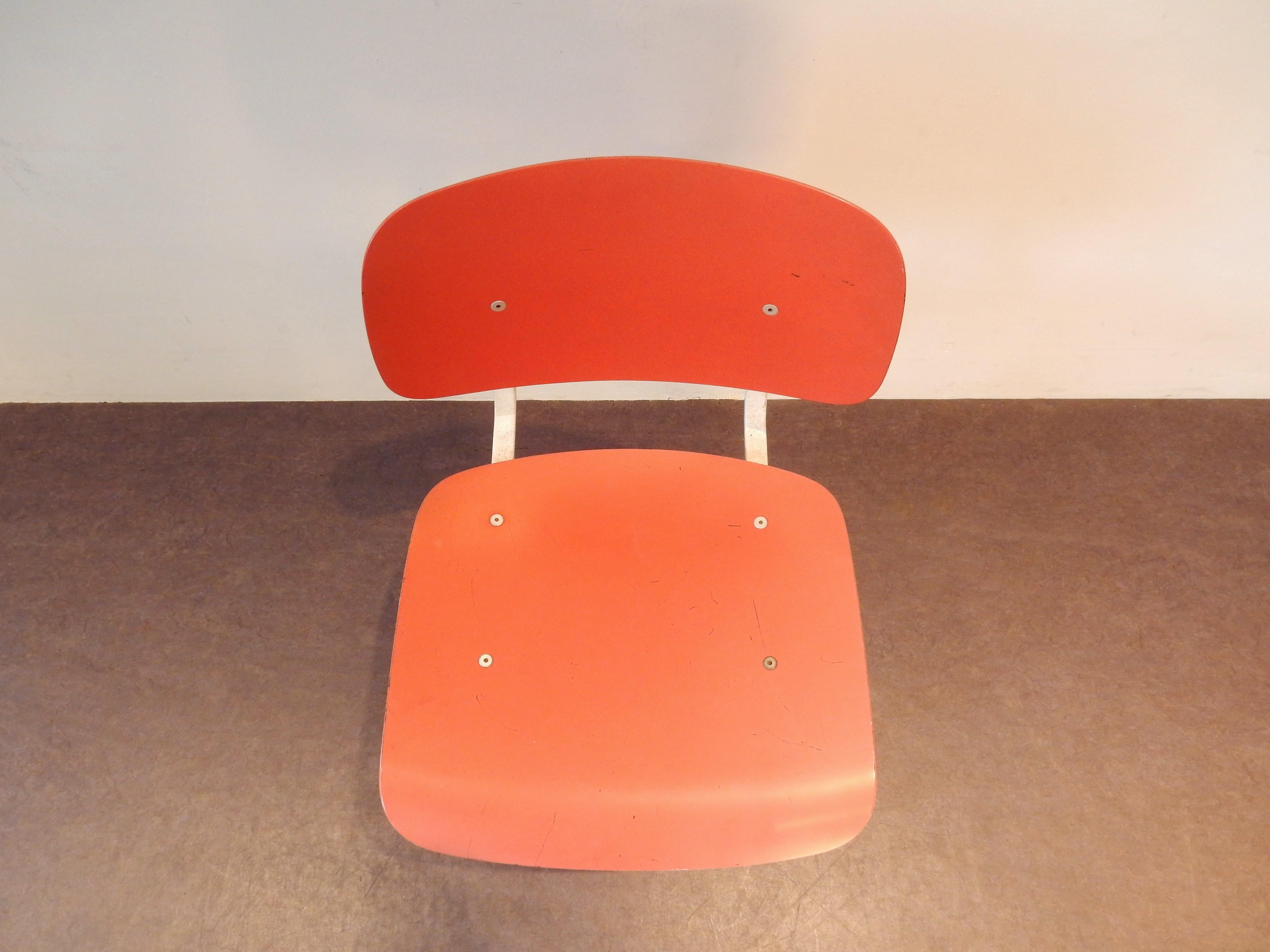 Mid-Century Modern 'Revolt' Chair by Friso Kramer for Ahrend de Cirkel, the Netherlands, 1953 For Sale
