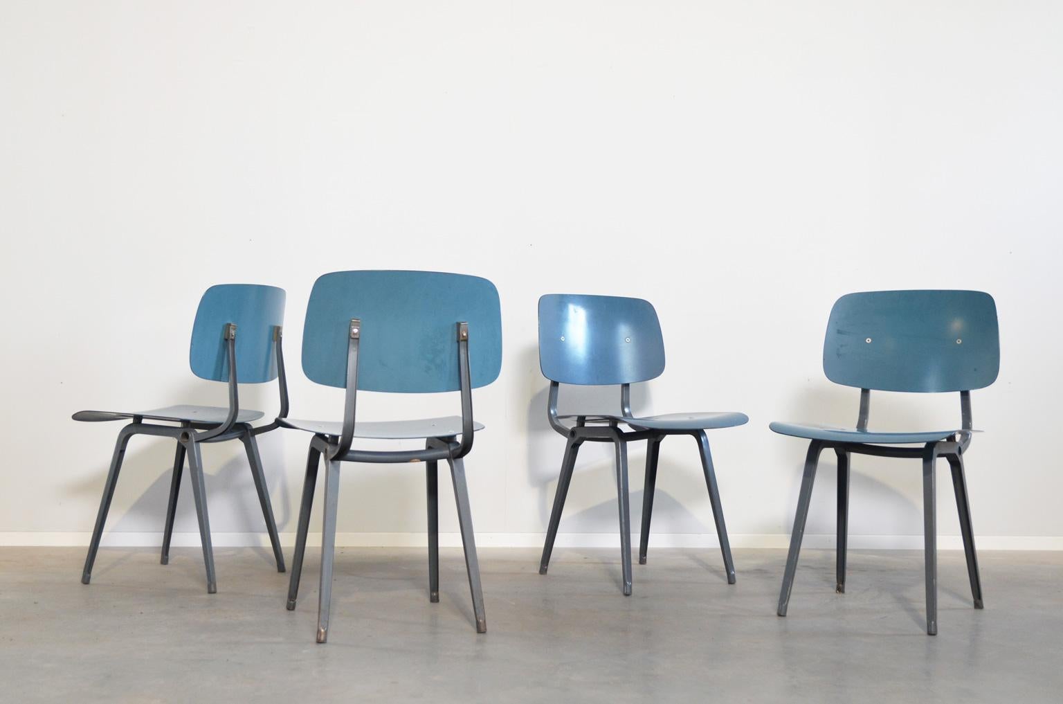 Mid-Century Modern Revolt Chairs in Blue by Friso Kramer Blue for Ahrend de Cirkel, Netherlands