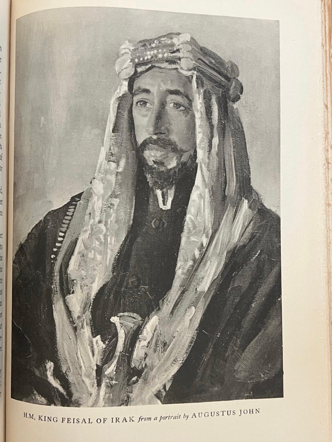 Révolte dans le désert par T.E. Lawrence Bon état - En vente à San Francisco, CA