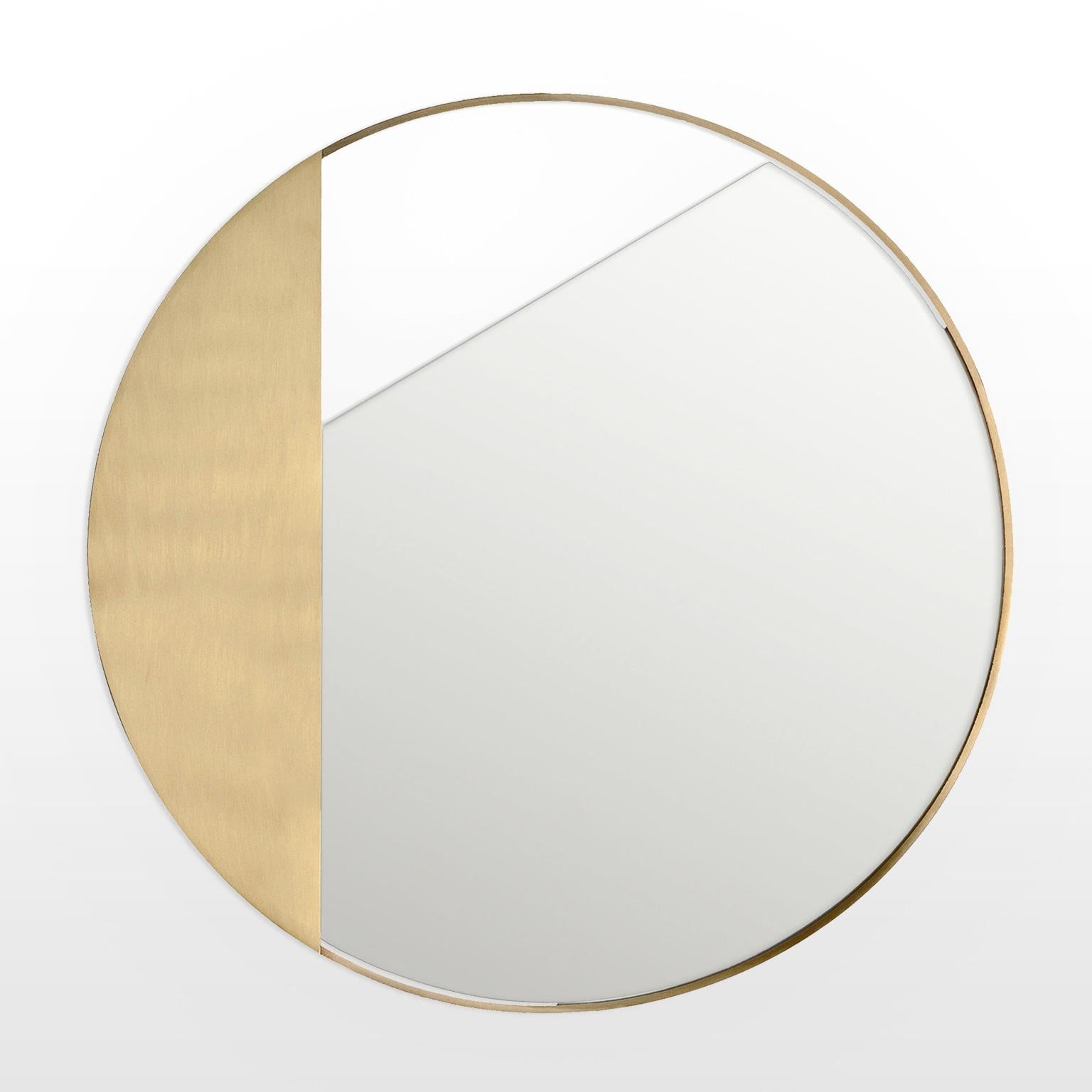 Revolution V1 is a 21st Century mirror of 90 cm diameter, made by Italian artisans in different shades and colors. It is part of the collectible design language Revolution that has been developed by the Edizione Limitata's art research team in