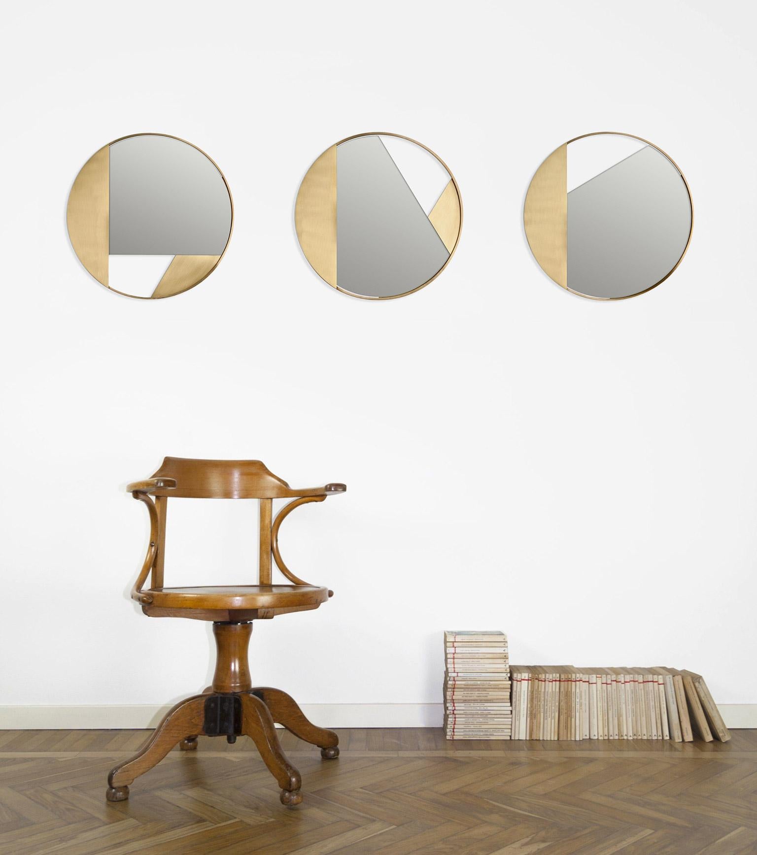Miroir contemporain en laiton en édition limitée:: Revolution 55 V1 par Edizione Limitata Neuf - En vente à Milano, IT