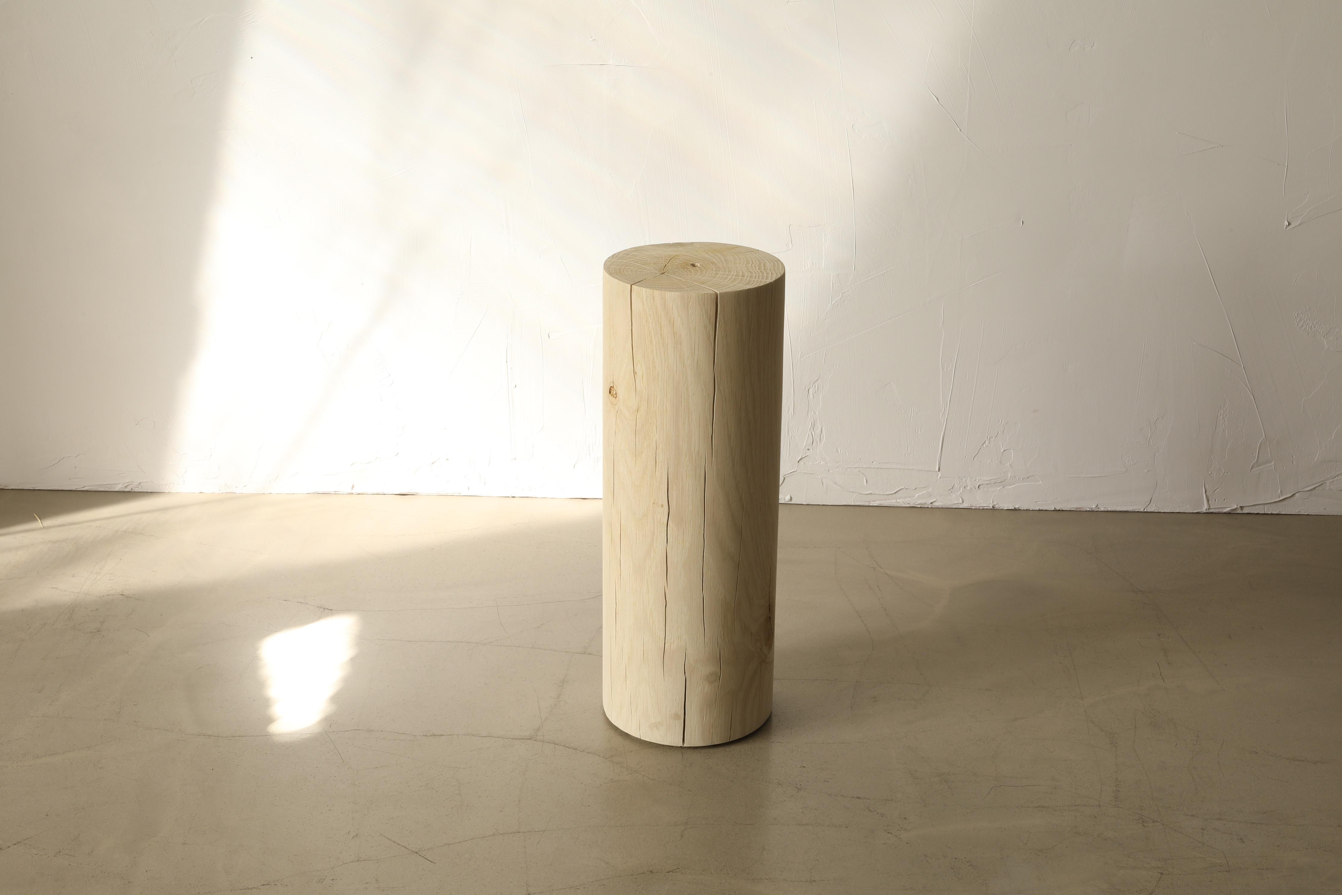 The Pedestal Revolve Neuf - En vente à Greenport, NY