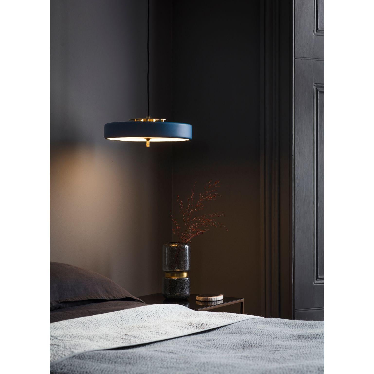 Britannico Lampada a sospensione Revolve, ottone lucido, blu di Bert Frank in vendita