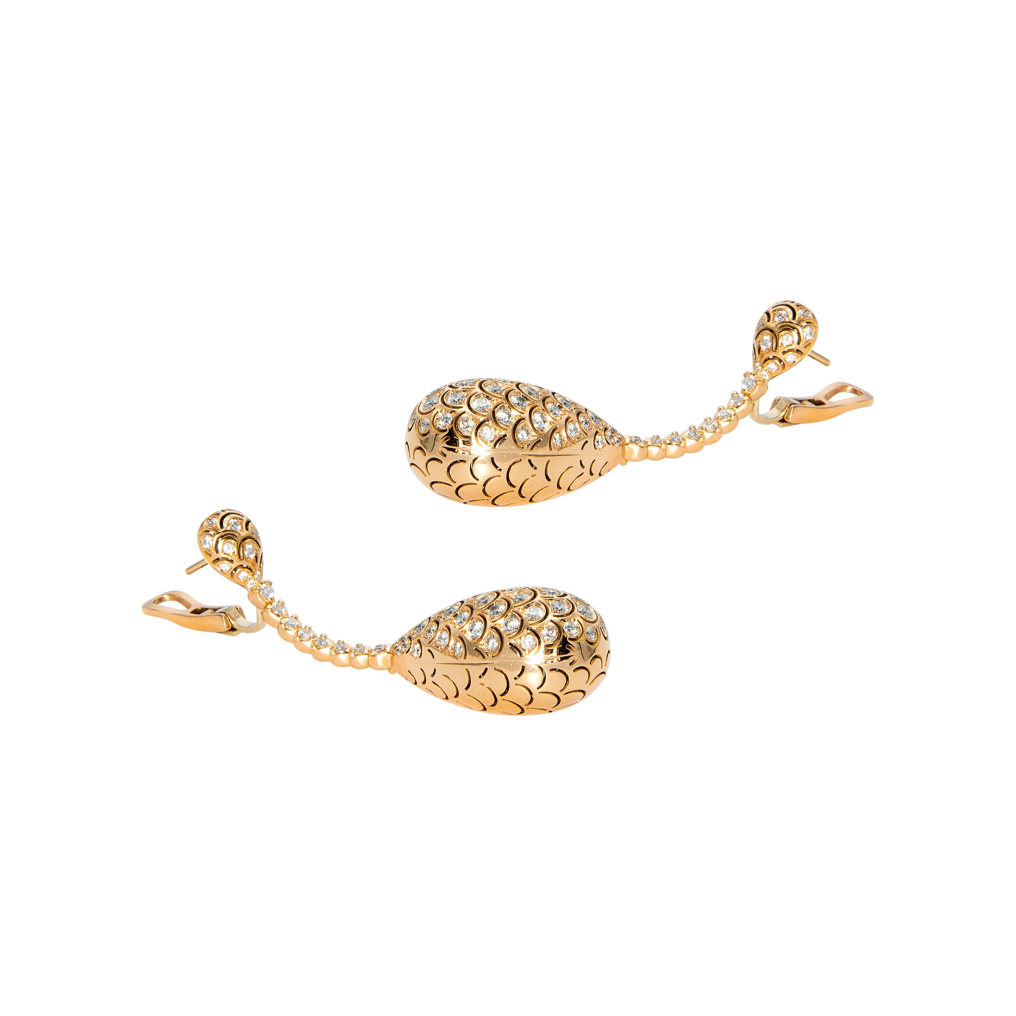 Boucles d'oreilles tourbillonnantes en or rose avec diamants, modèle double face Neuf - En vente à Roma, IT