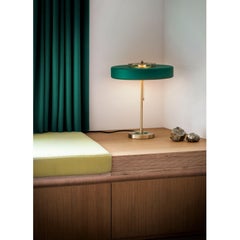 Lampe de table Revolve, laiton brossé, vert, de Bert Frank