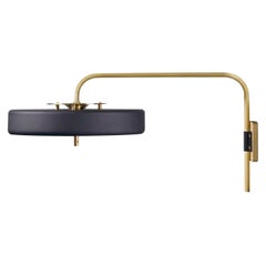 Lampada da parete Revolve, ottone spazzolato, nero di Bert Frank