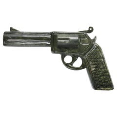Revolver sculpté à la main en jade néphrite grandeur nature .357 Magnum