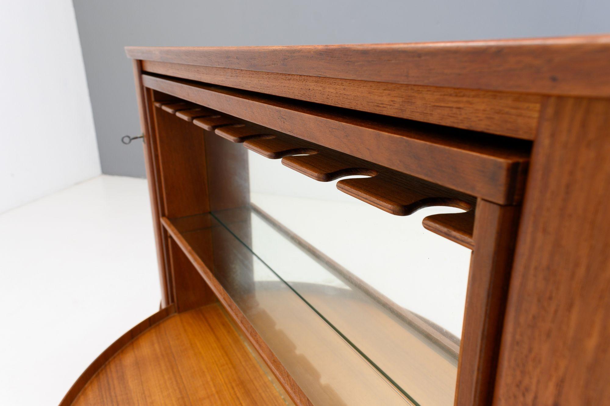 Teak Libreria girevole / Mobile bar di Sola Møbelfabrik in vendita