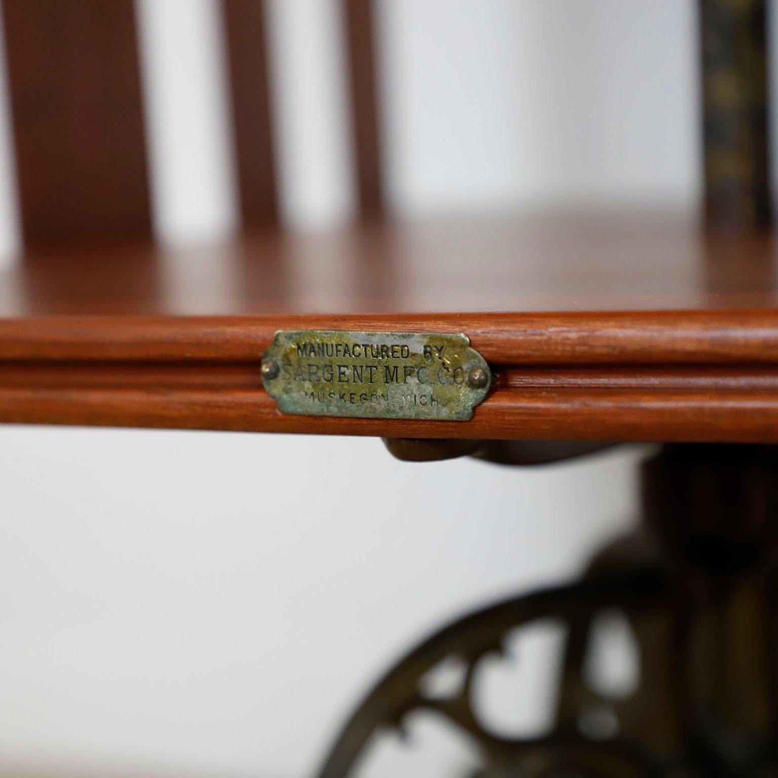 Industriel Bibliothèque tournante par Sargent MFG Co. en vente