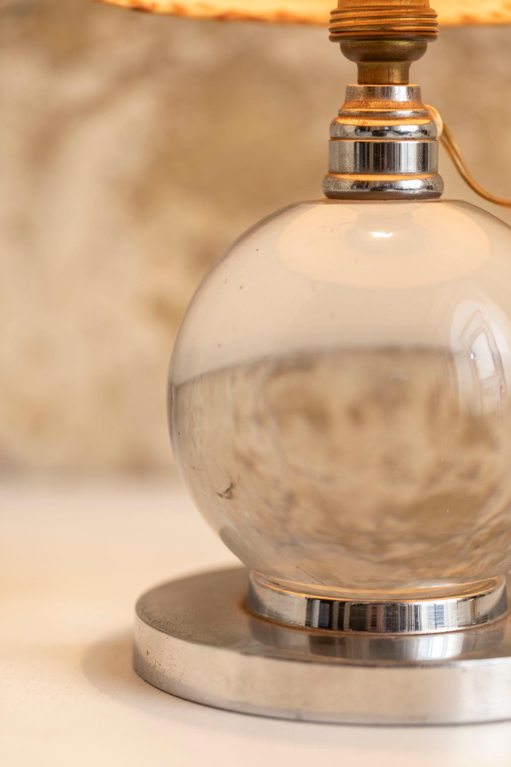 Revolving Glass Sphere Table Lamp 9