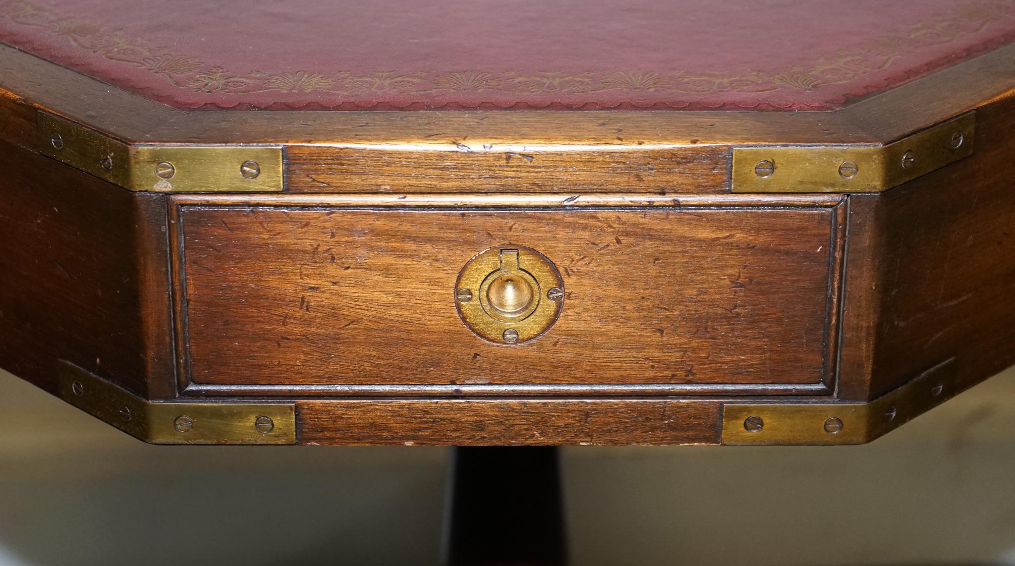 TABLE D'ENTRÉE REVOLVANTE DE CAMPAGNE MILITAIRE EN CUIR BOURGOGNE DRUM SiDE BEVAN FUNNELL Bon état - En vente à Pulborough, GB
