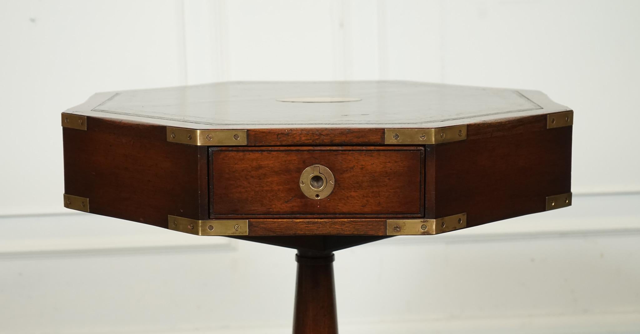 REVOLVING MILITARY CAMPAiGN REGENCY STYLE DRUM SIDE END TABLE BEVAN FUNNELL In Good Condition For Sale In Pulborough, GB