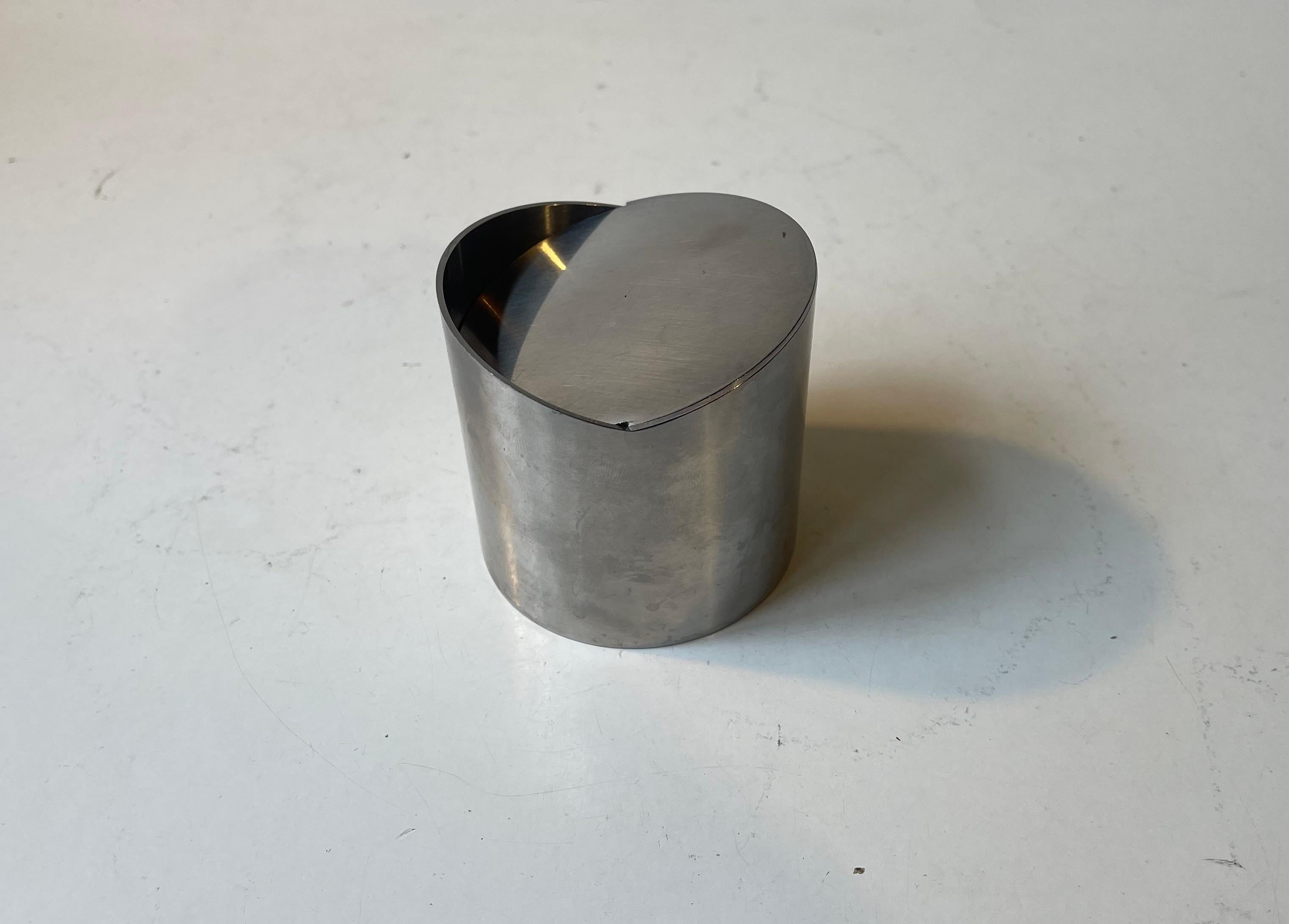 Revolving Minimalist Stainless Steel Ashtray by Roelandt for Stelton, 1980s For Sale 1