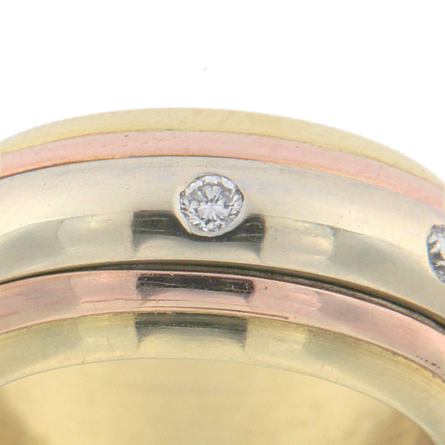 Revolving Ring in Three Colors Gold 18 Karat with White Diamonds In New Condition For Sale In Milano, Lombardia