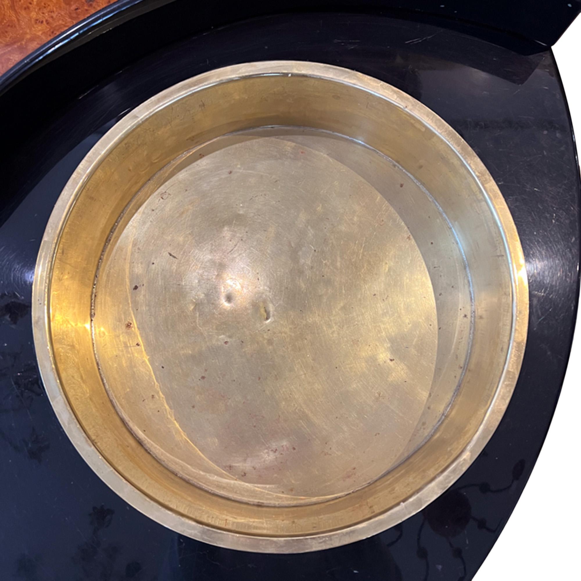italien Table basse Yin Yang en constante évolution de Willy Rizzo