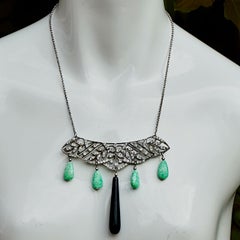 Collar de cristal Tiara rehecho con gotas de cristal negro de Pekín circa años 30