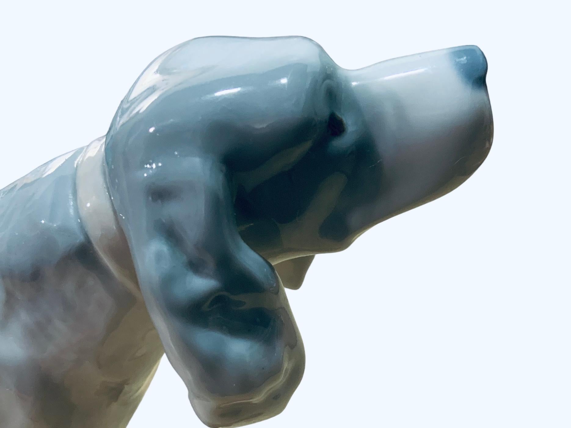 Rex Valencia, Porzellanfigur eines englischen Verteilerhundes (Spanisch) im Angebot