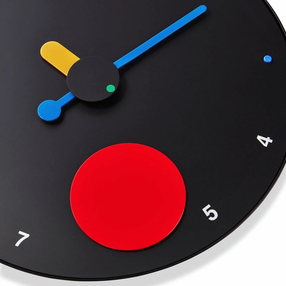 Contemporary Rexite – Contrattempo - Black - Wall Clock design Raul Barbieri For Sale