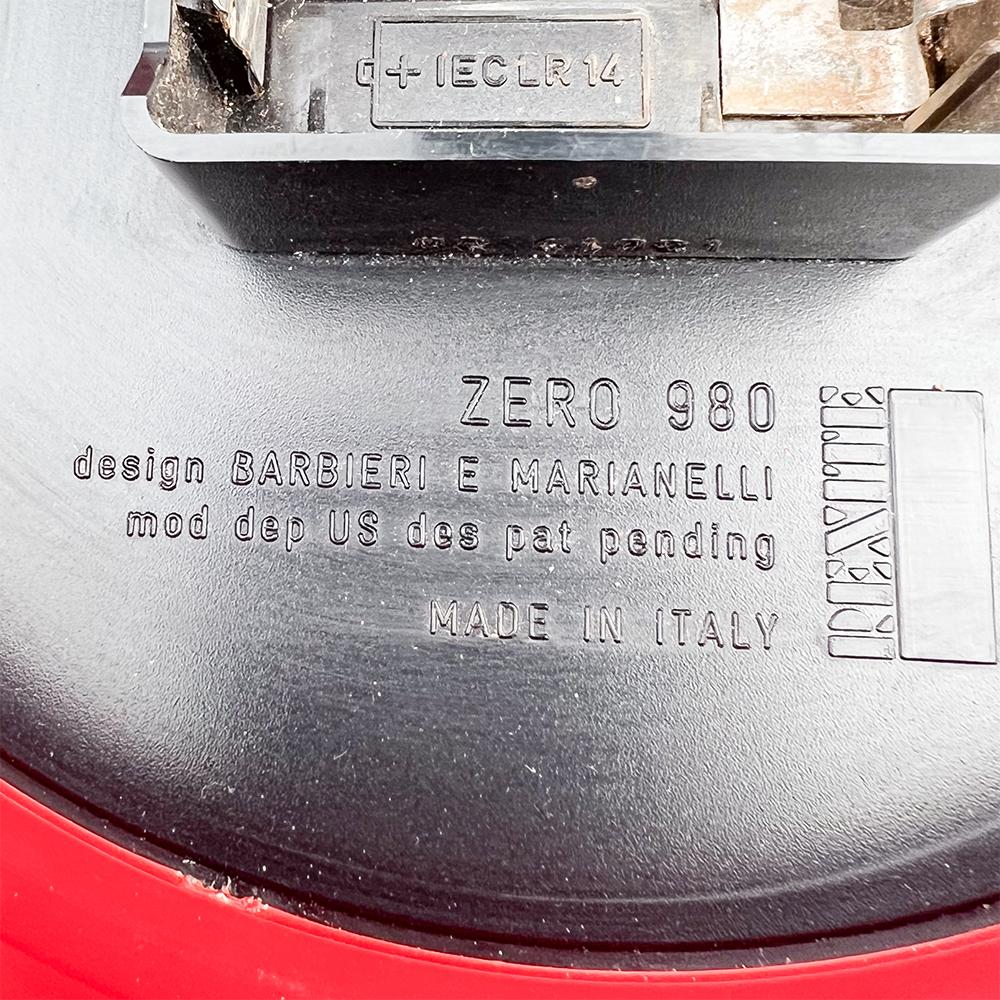 Italian Rexite Zero 980 Wall Clock design by Barbieri and Marianelli, 1981. For Sale