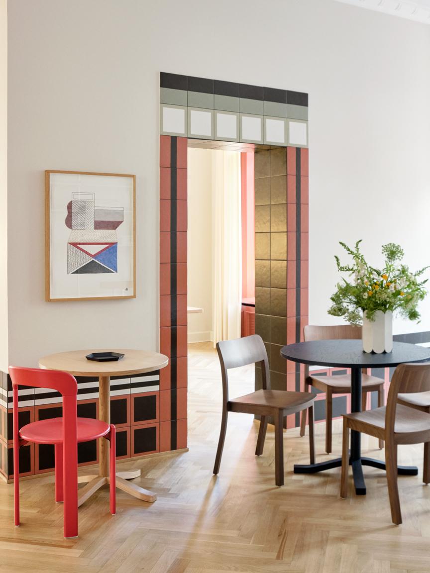 XXIe siècle et contemporain Chaise Rey rouge écarlate par Bruno Rey pour Dietiker, en Collaboration avec HAY en vente