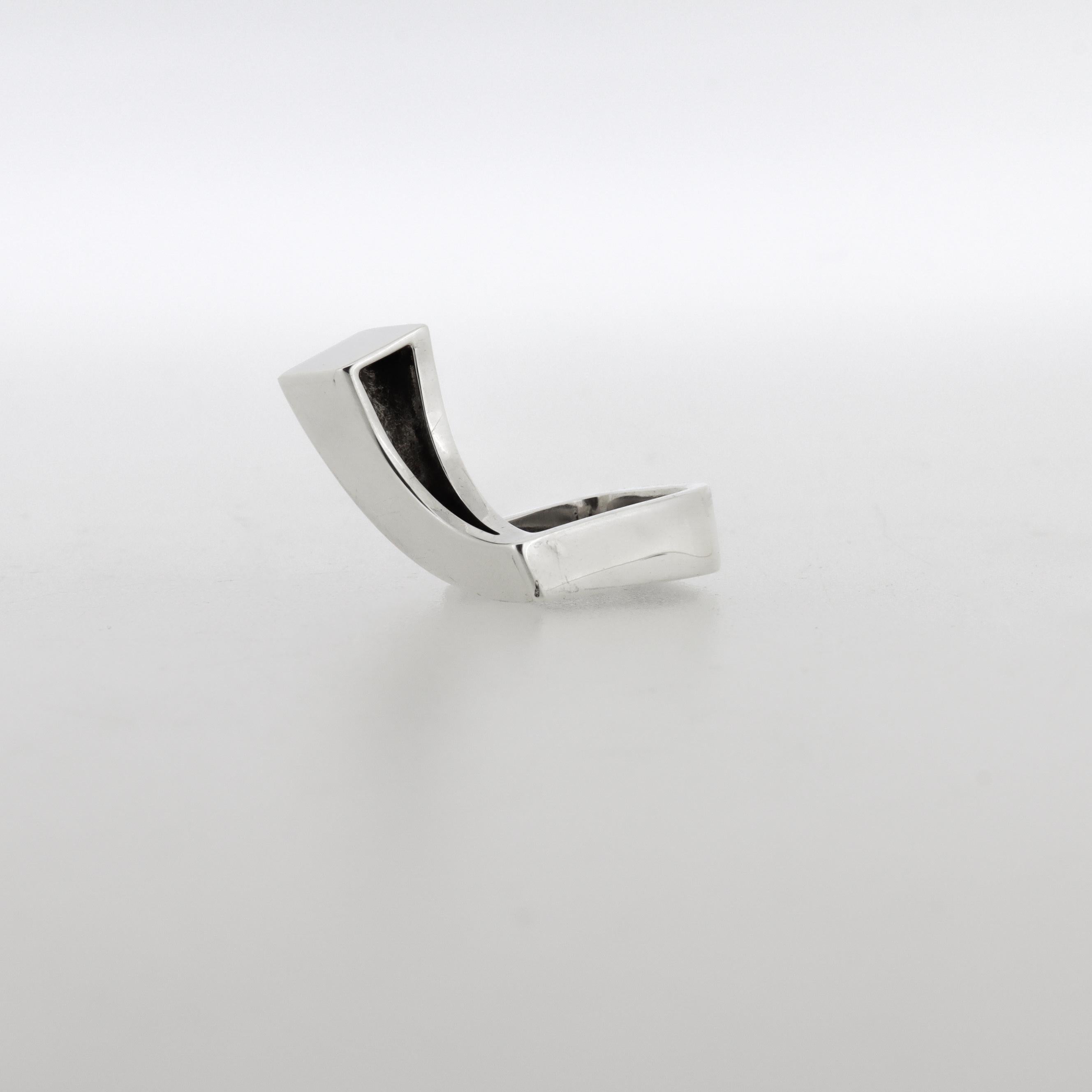 Rey Urban pour A. Fausing Bague cocktail moderniste en argent sterling Pour femmes en vente
