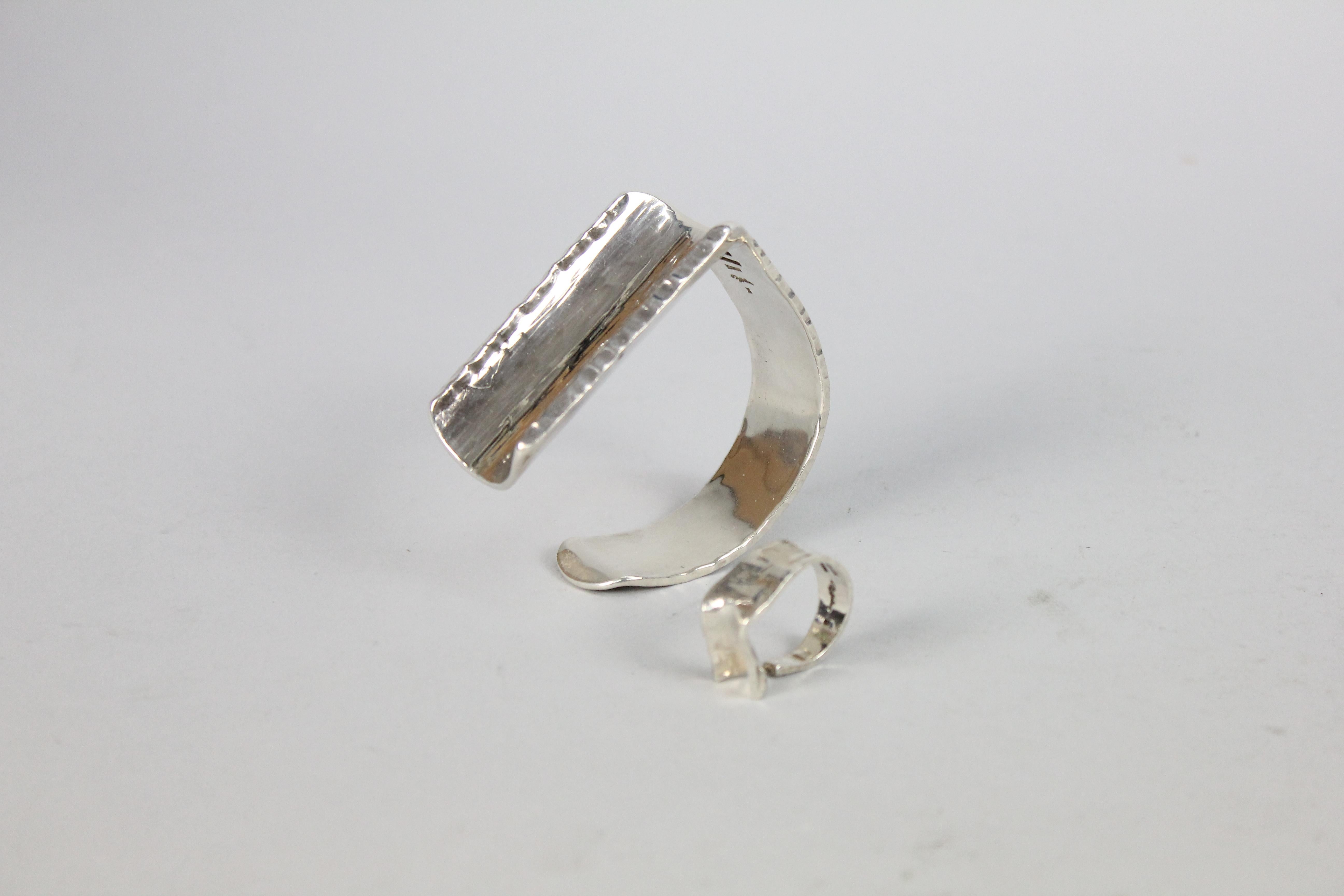Modernist Rey Urban for Aage Fausing, Bracelet and Ring in Sterling Silver circa 1970, Set For Sale