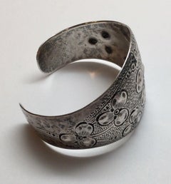 Reynolds - Bracelet manchette à motif de trèfle en argent sterling ciselé à la main #92