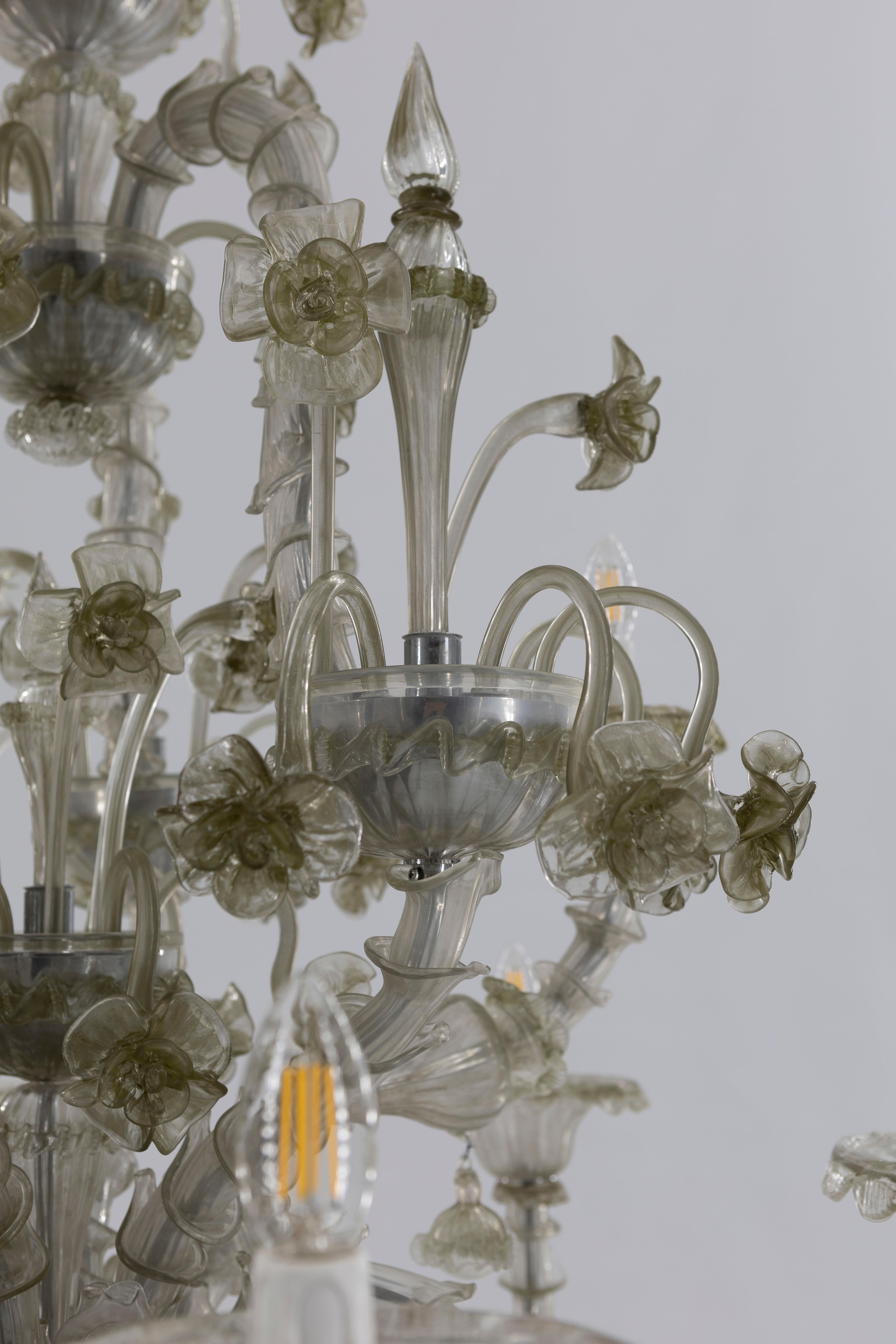  Rezzonico Chandelier in blown Murano Glass green pagliesco contemporary  Italy For Sale 2