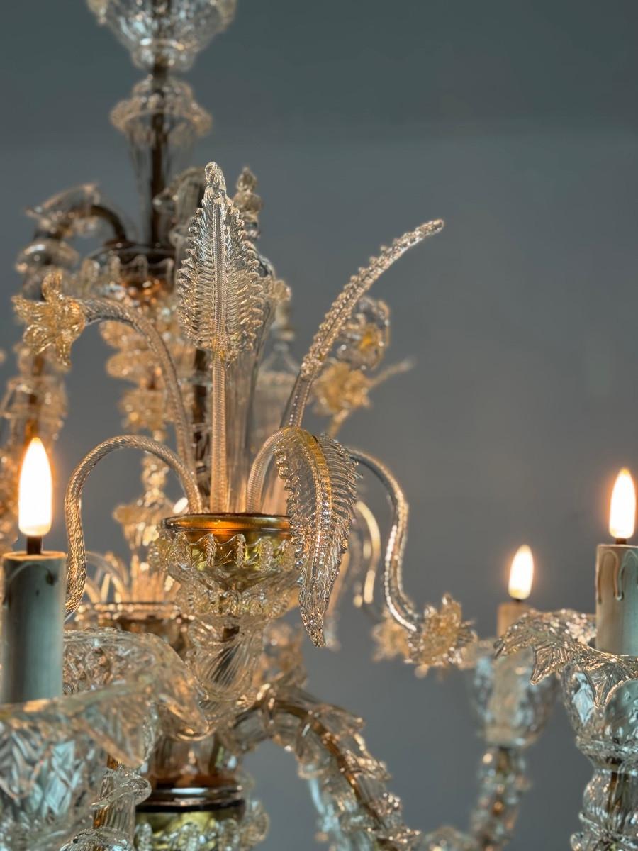 Rezzonico Venetian chandelier in gilded Murano glass, circa 1940 In Good Condition For Sale In Honnelles, WHT