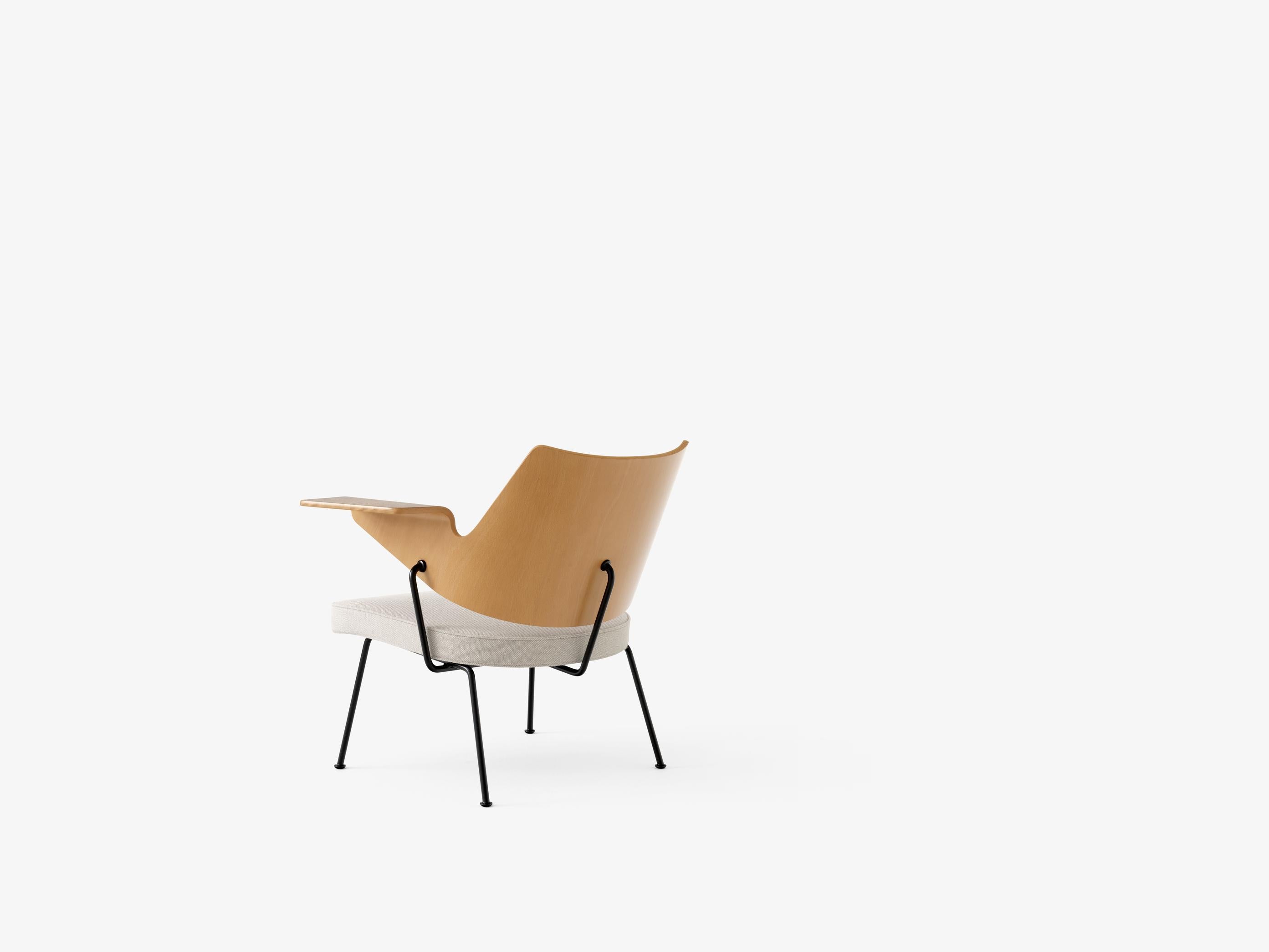 Sedia da salotto RFH - Noce e Beeche/ Hallingdal 103 - di Robin Day per &Tradition In condizioni Nuovo in vendita a Dubai, AE