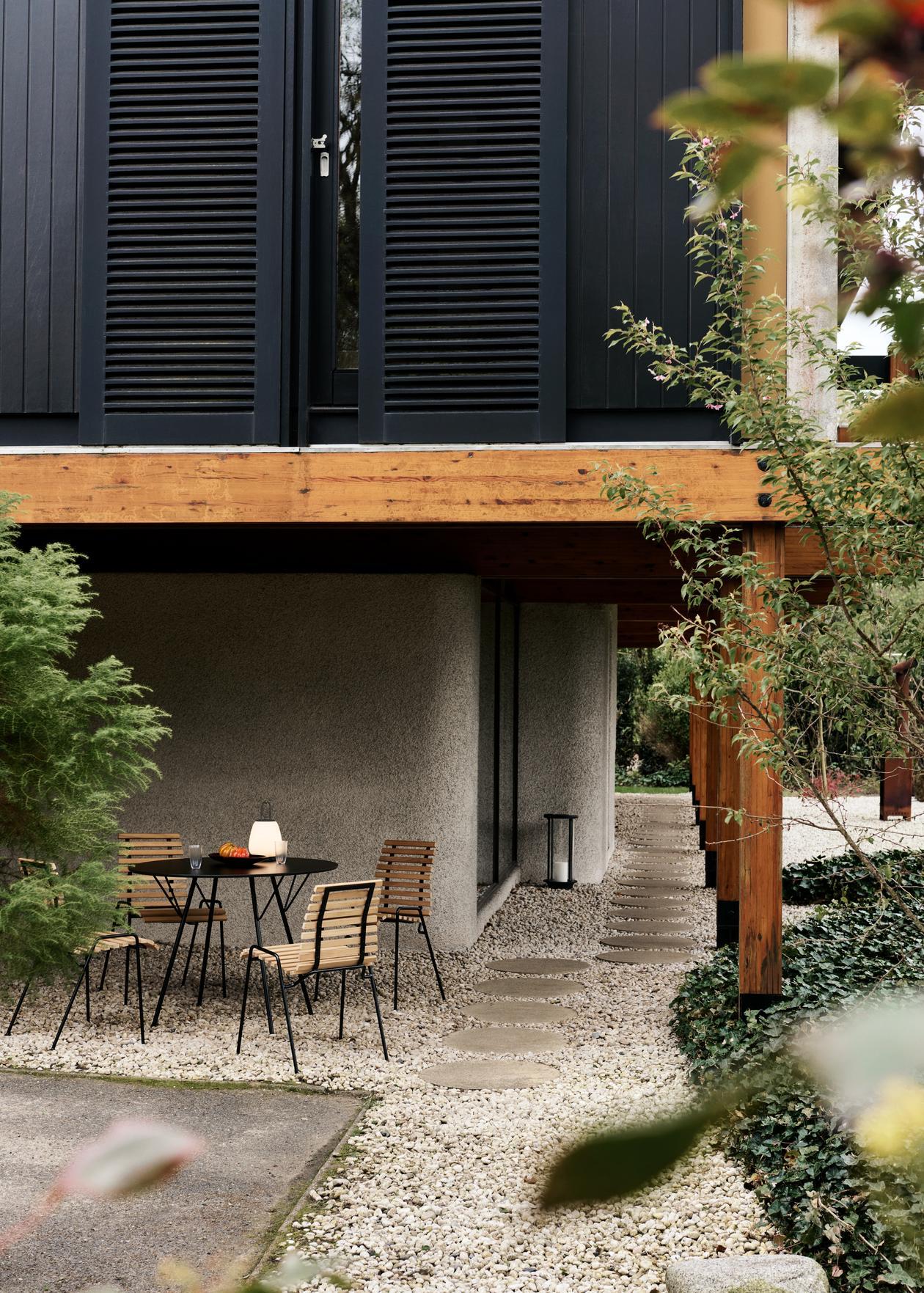 Tavolo da pranzo RFH Terrace - Black Steel - di Robin Day per &Tradition In condizioni Nuovo in vendita a Dubai, AE