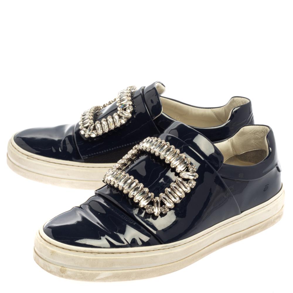 Rger Vivier Blue Patent Leather Sneaky Viv Embellished Low Top Sneakers Size 35 For Sale 2