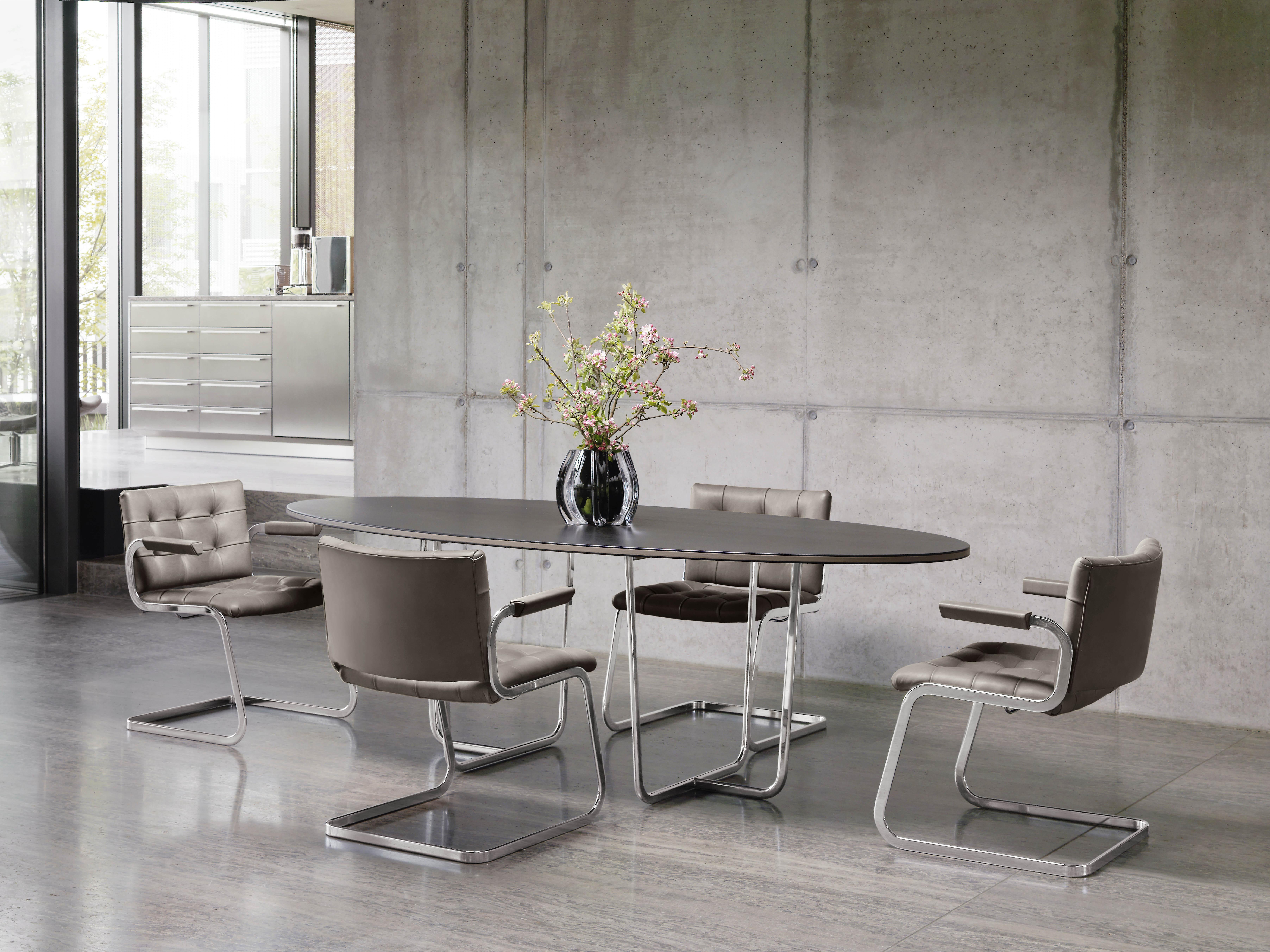 RH-305 Bauhaus Esszimmer-Sessel aus getuftetem Leder, Beine aus Edelstahl von De Sede (Moderne) im Angebot
