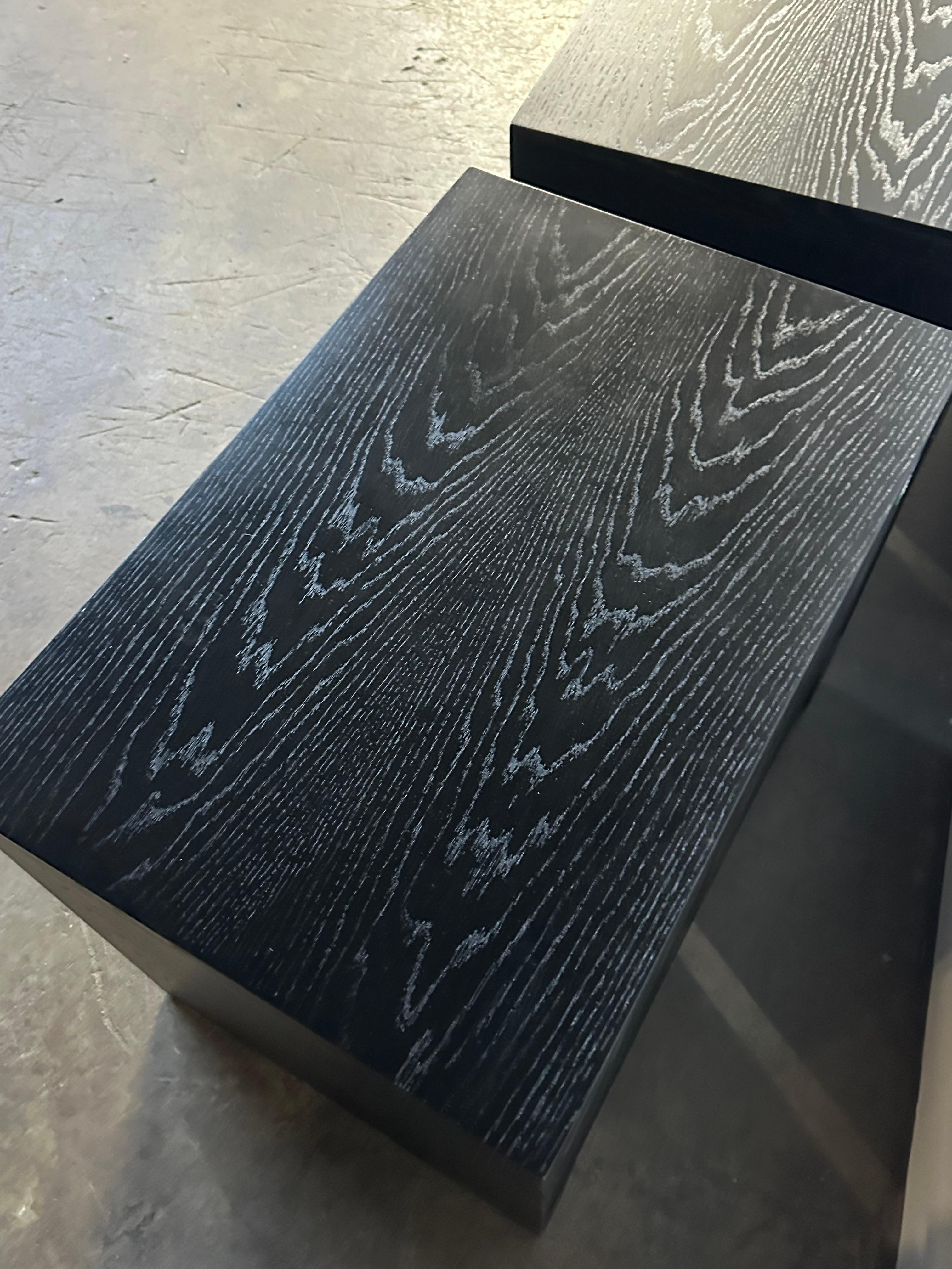 RH Restoration Hardware Wyeth Nightstands In Good Condition For Sale In Brooklyn, NY
