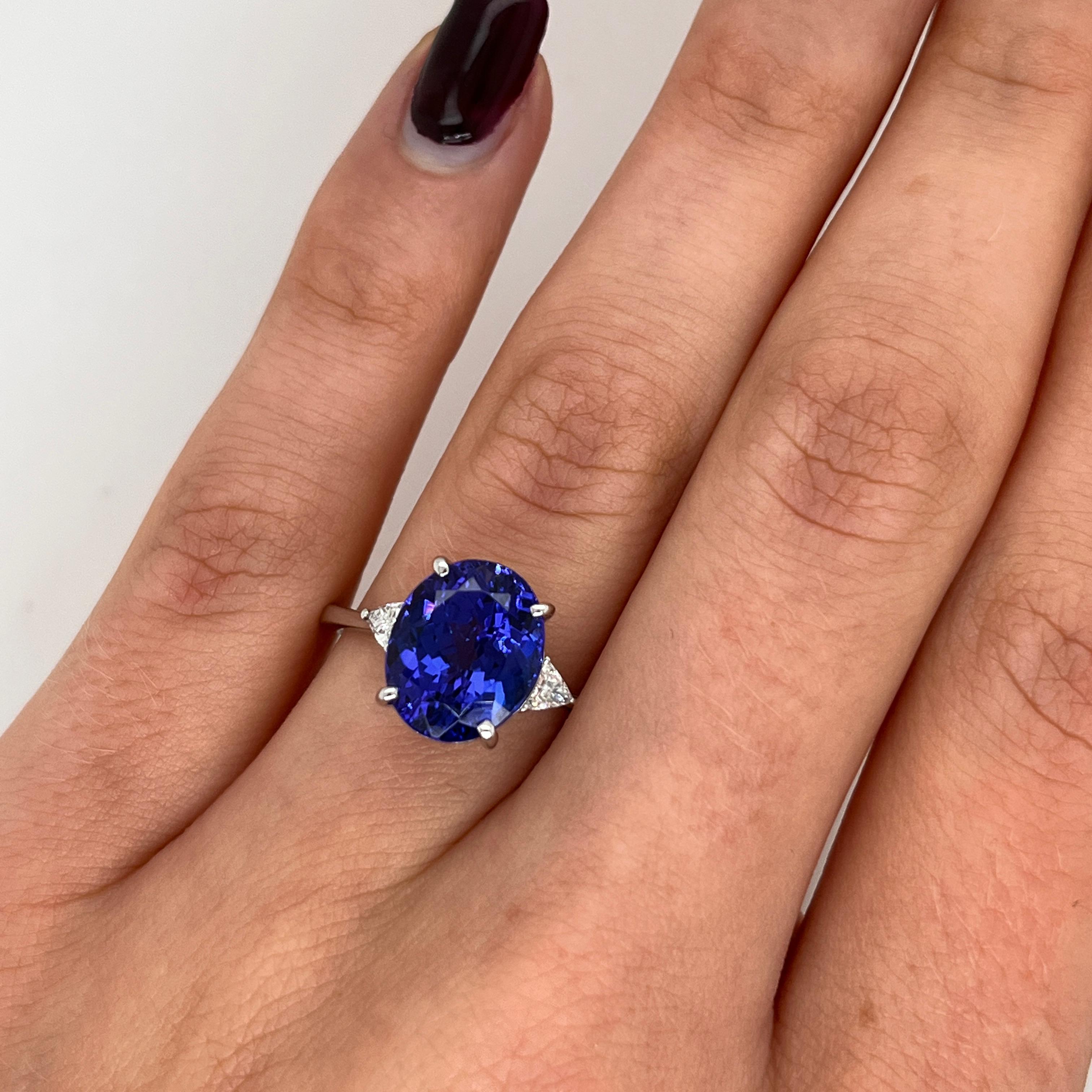 Anello Rhapsody con tanzanite e diamanti da 3,30 carati incastonati in platino In condizioni ottime in vendita a London, GB