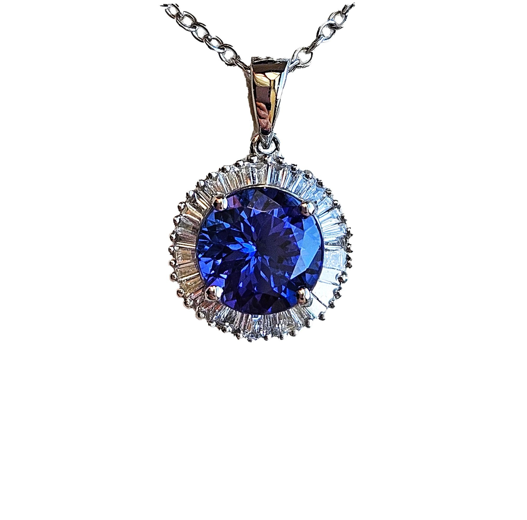Rhapsody AAAA Round Tanzanite & Colorless Baguettes Diamonds 3.20ctw Halo 950 Platinum Pendant
Experience the pinnacle of luxury with this exquisite Rhapsody* pendant, a testament to award-winning design and unparalleled craftsmanship. From the