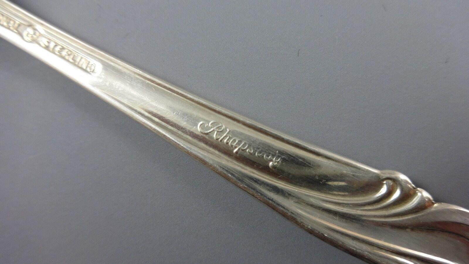 Rapsodia de International Sterling Silver Juego de 8 cubiertos 33 piezas siglo XX en venta