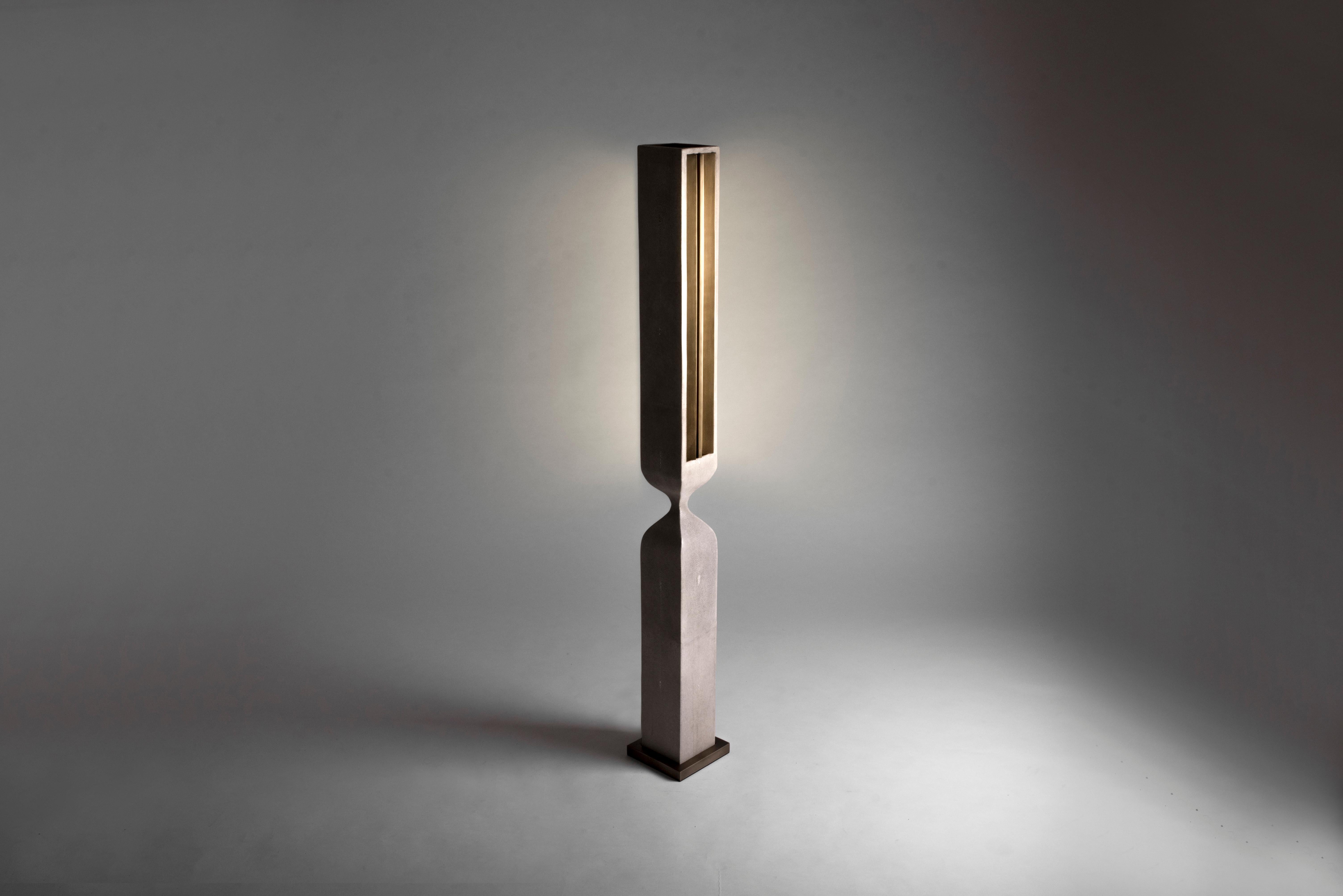 Rhapsody Floor Lamp in Shagreen Bronze-Patina Brass by Patrick Coard Paris For Sale 2