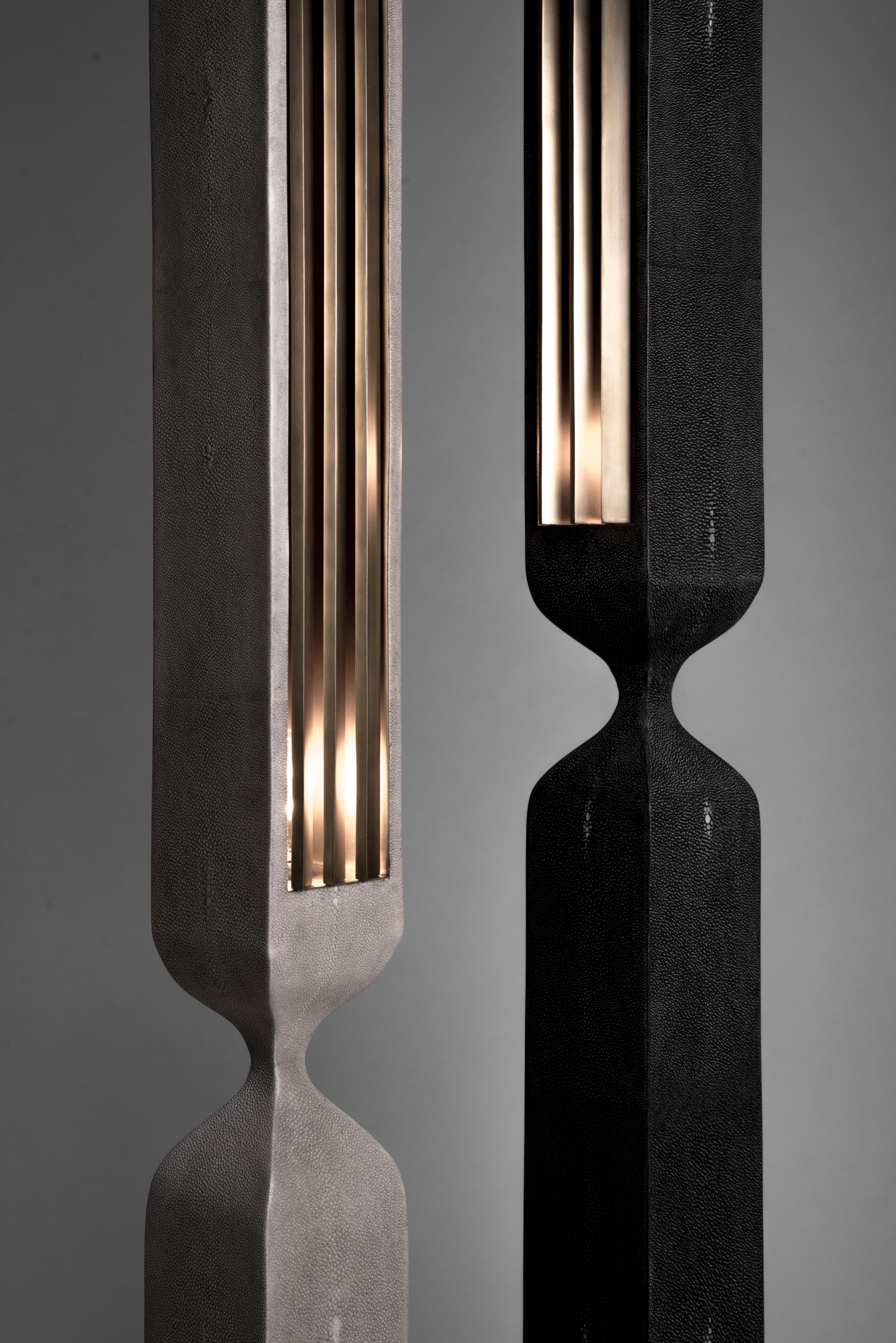 Rhapsody Table Lamp in Parchment and Bronze-Patina Brass by Patrick Coard, Paris For Sale 5