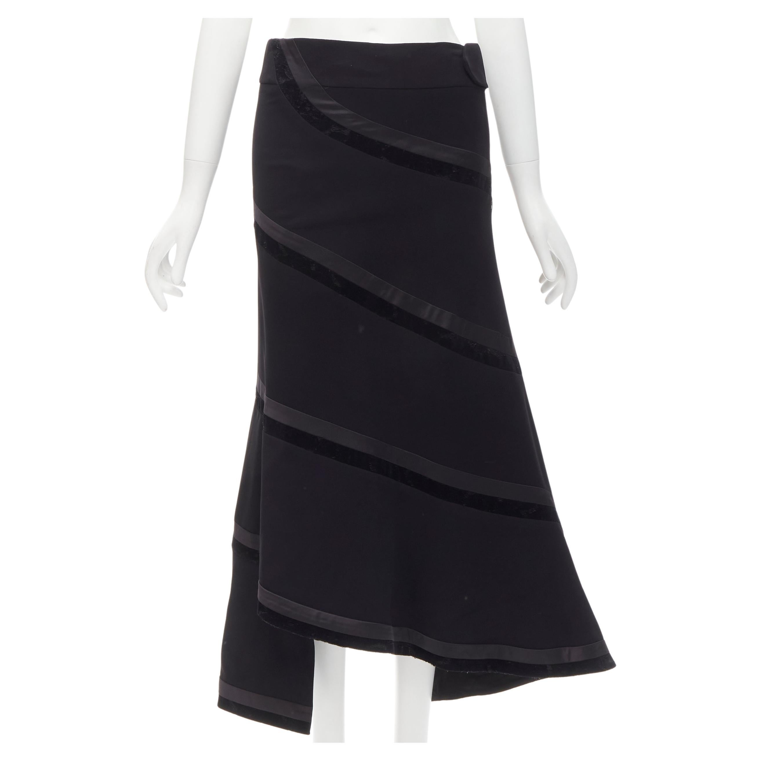 Louis Vuitton LV36 Women's Size 4 US Denim Skirt 124lv10 For Sale