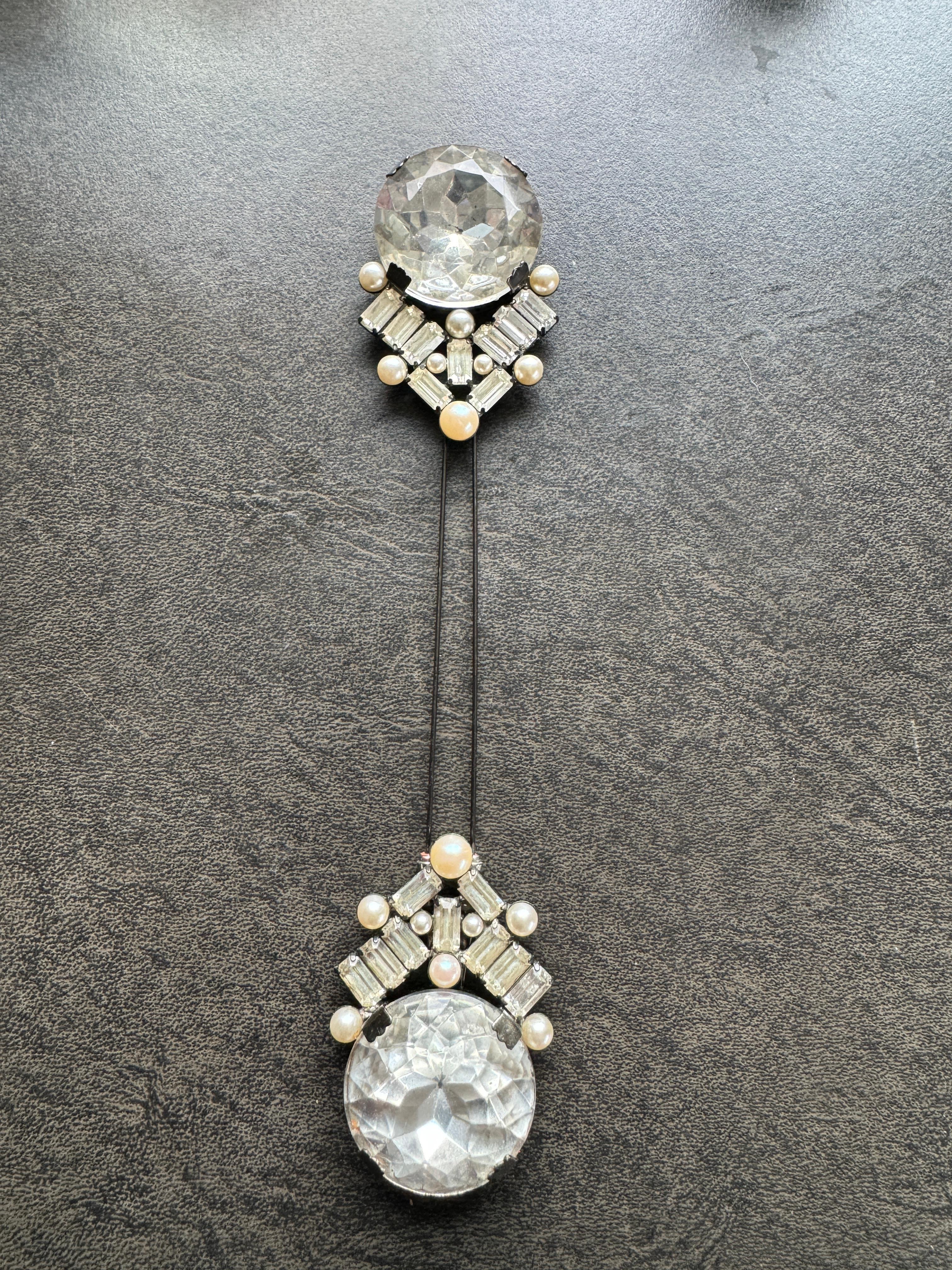 Épingle à chapeau en strass des années 1940, surdimensionnée en vente 10