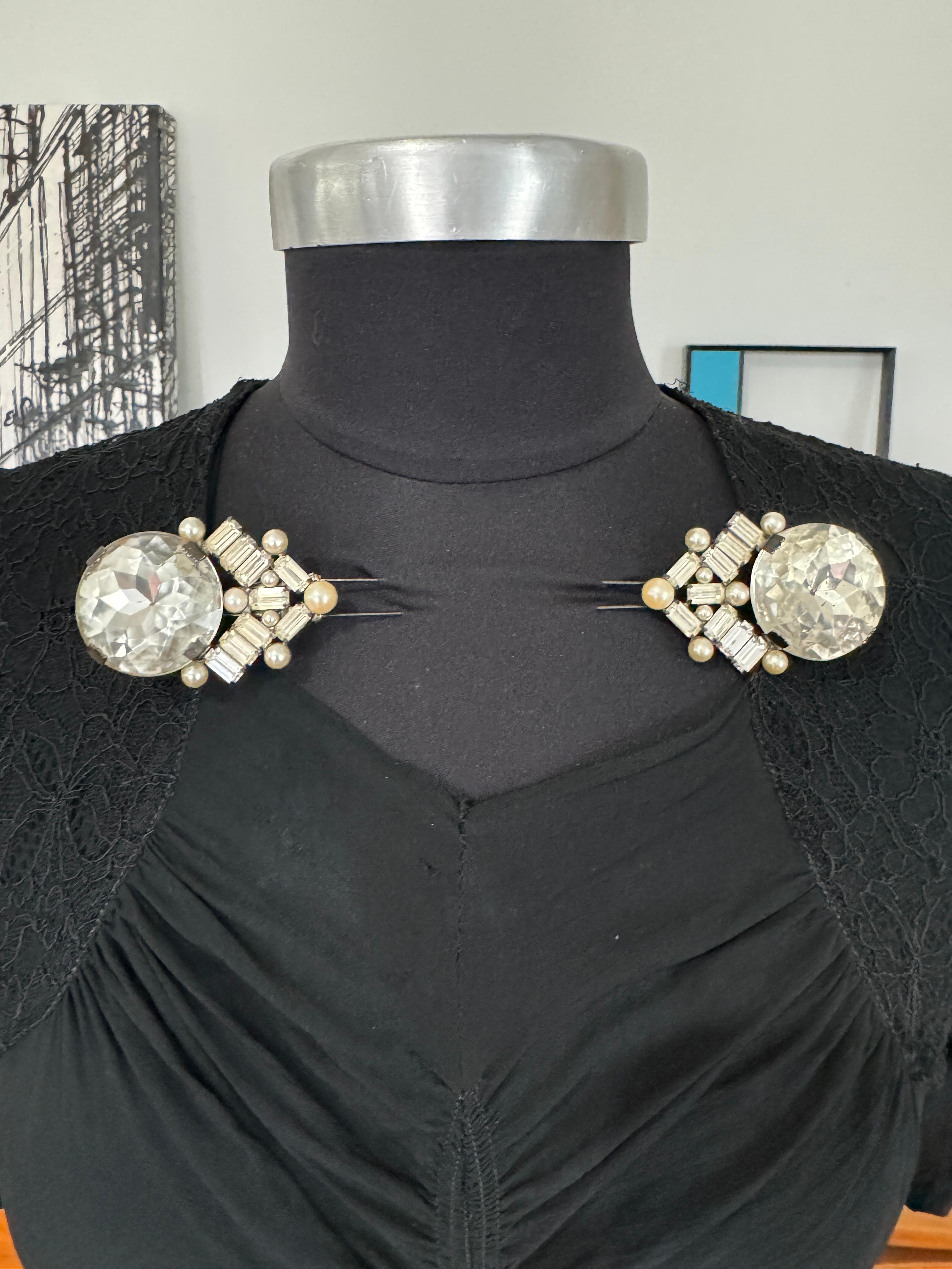 Épingle à chapeau en strass des années 1940, surdimensionnée Bon état - En vente à Wallkill, NY