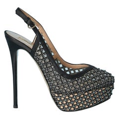Rhinestone on tulle evening platform pump Valentino Garavani