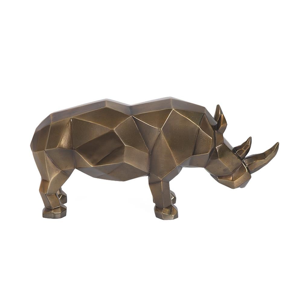 Anglais Sculpture en résine de rhinocéros en vente