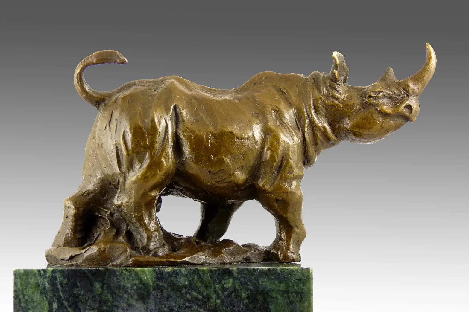 Modern Rhinoceros Sculpture – Authentic Bronze Statue – Signed Milo For Sale