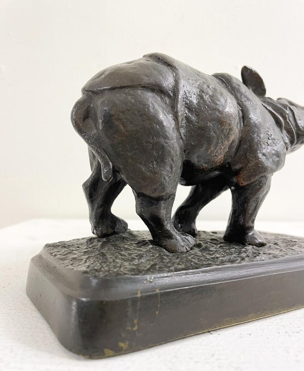 Rhinoceros Sculpture by Antonio Amorgasti, Bronze Signed and Dated, 1928 In Good Condition For Sale In Brussels, BE