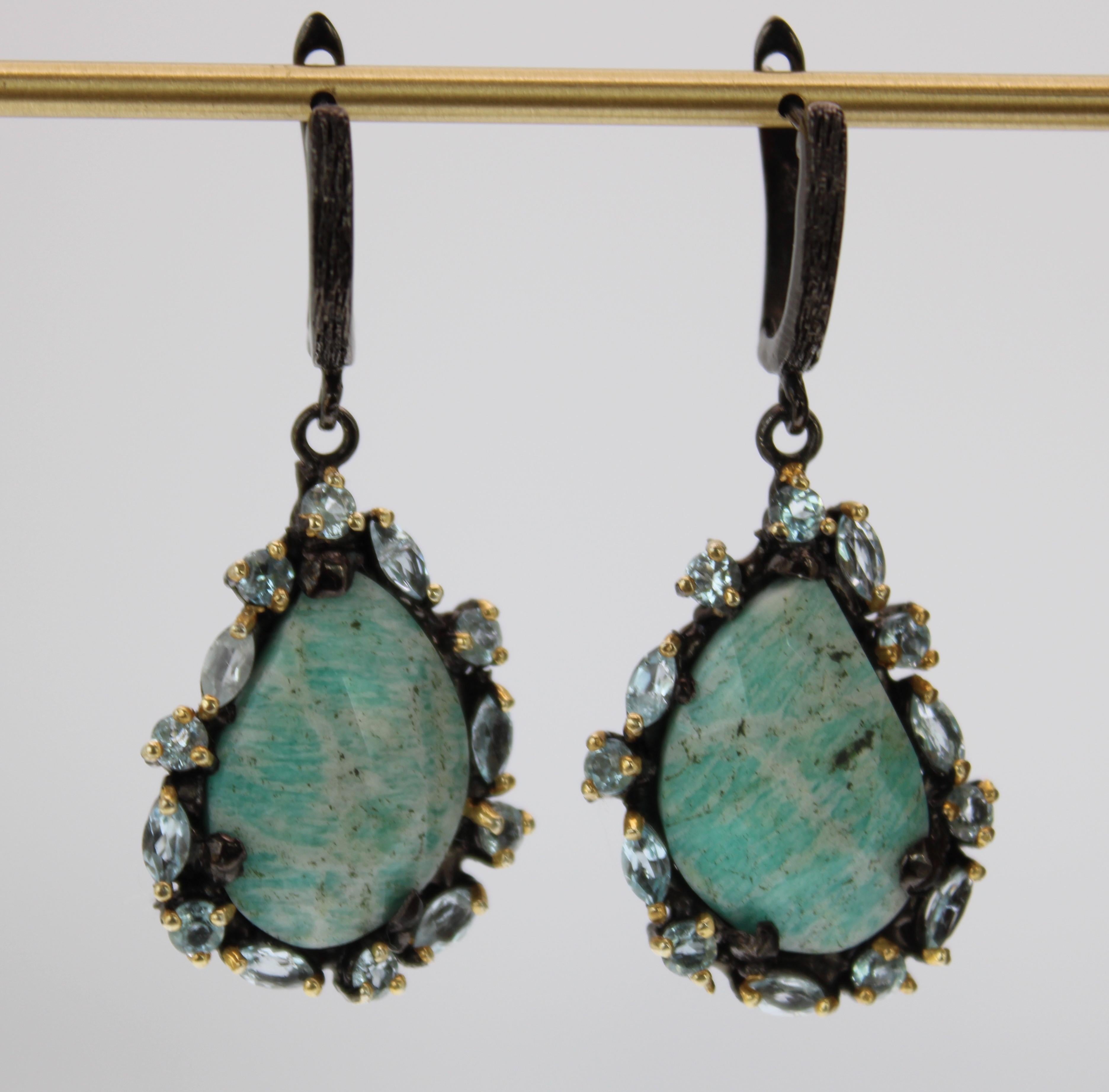 Rhodium & Gold Plated Agate, Topaz & Aquamarine Dangle Earrings  In New Condition For Sale In Amagansett, NY