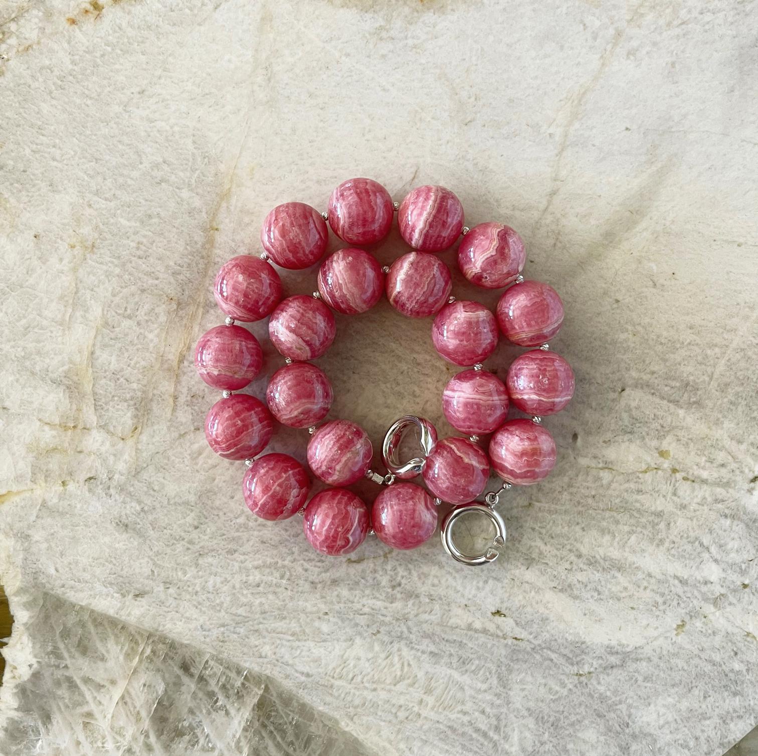 Natural Rhodochrosite 19mm Round Beaded Necklace with Interlocking Ring Clasp In New Condition In Tucson, AZ