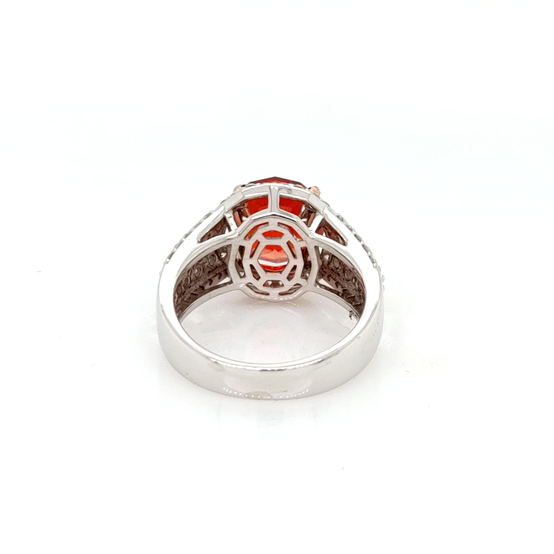 Rhodochrosite and Diamond Signet Ring    In New Condition For Sale In Watford, GB