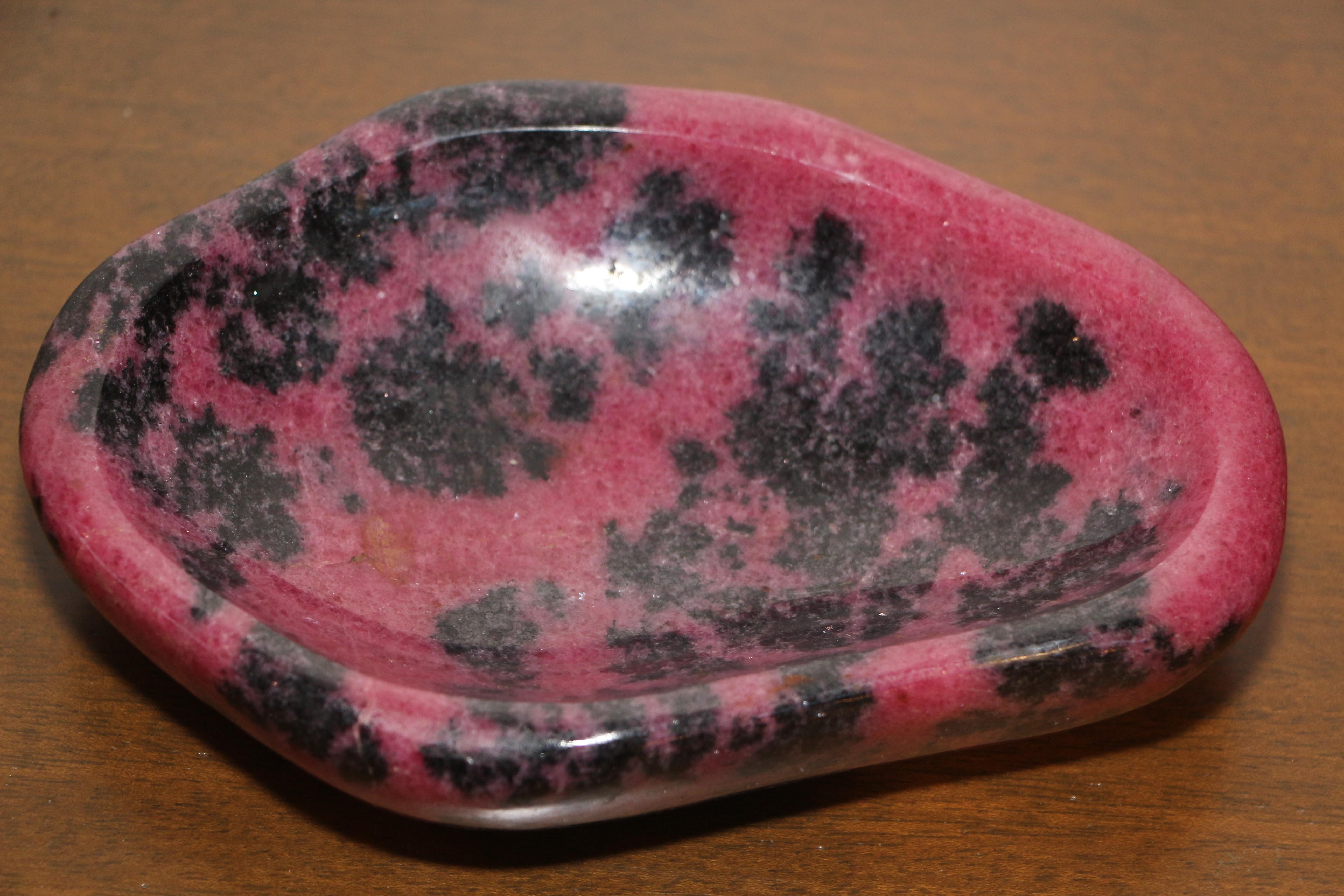 Rhodochrosite and Sodalite Specimen Polished Bowls In Good Condition In Palm Springs, CA